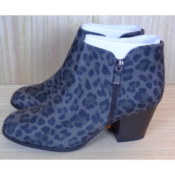 Style & Co Marinna Faux Suede Notched Leopard Print Gray Booties Womens Size 9.5 - Picture 1 of 7